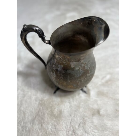 FB Rogers Silver Plated Footed beverage Creamer Pitcher - Picture 4 of 10